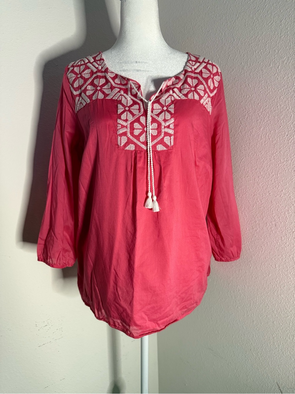 Talbots L Petite Pink Embroidered Peasant Blouse Boho Cotton Tassel Top